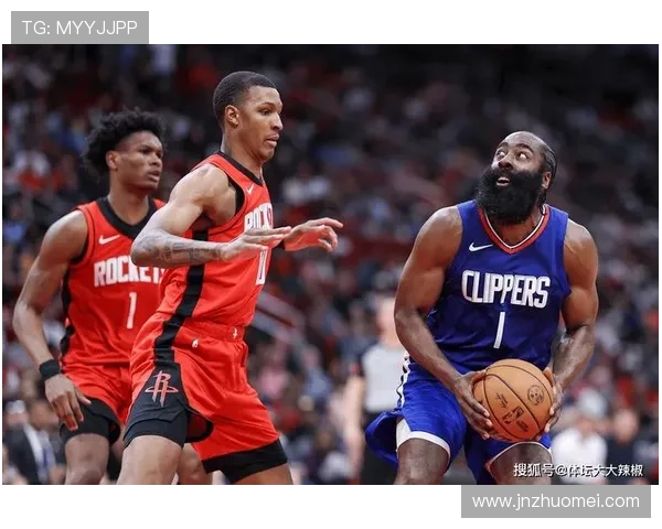 NBA最新动态:詹姆斯率领湖人轻取勇士哈登表现亮眼助力76人逆袭成功 NBA最新动态:詹姆斯率领湖人轻取勇士哈登表现亮眼助力76人逆袭成功