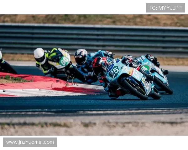 MotoGP新赛季揭幕顶级车手激战赛道引发全球车迷关注三大焦点