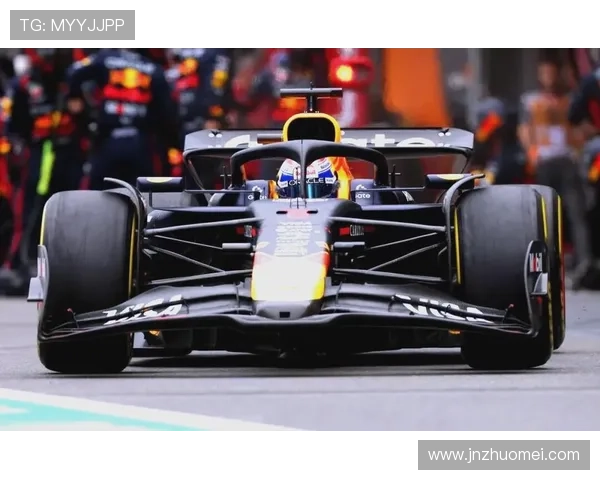 F1赛季终极对决：车手争冠白热化 新技术改革引发热议