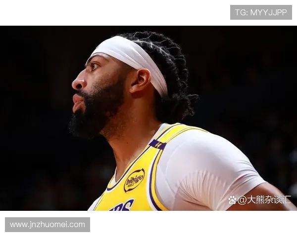 浓眉复出湖人逆袭掘金 詹姆斯关键时刻展现领袖风范 浓眉复出湖人逆袭掘金 詹姆斯关键时刻展现领袖风范