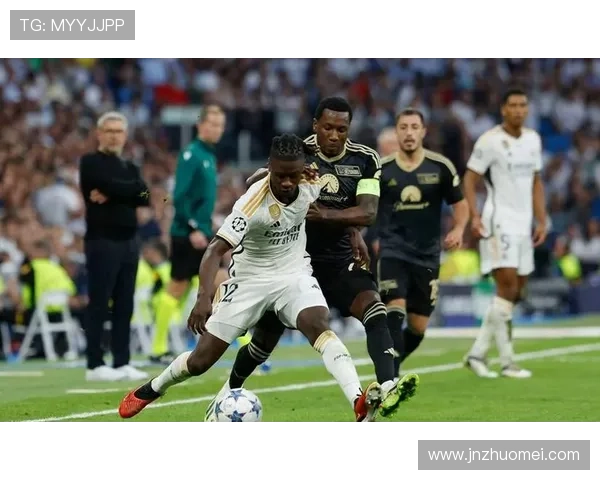 皇家马德里足球俱乐部宣布签约新援并更新球队阵容配置