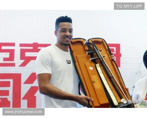 联盟焦点之战引爆全场，巨星对决再掀NBA赛季争锋新高潮热浪起