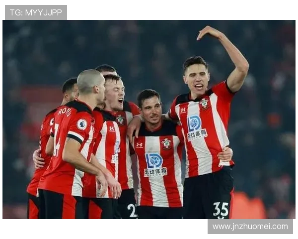 西布罗姆维奇俱乐部再迎强援球队士气高涨誓重返英超舞台